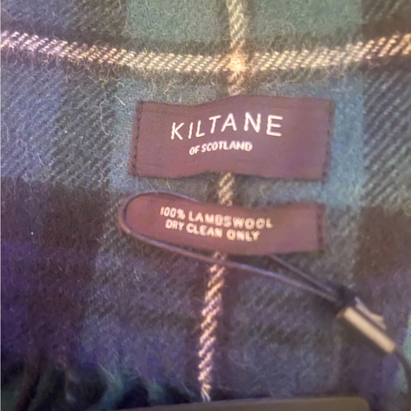 KILTANE OF SCOTLAND 100% Soft Fine L/Wool Scarf Mackenzie Family Tartan Plaid OS - Picture 7 of 11